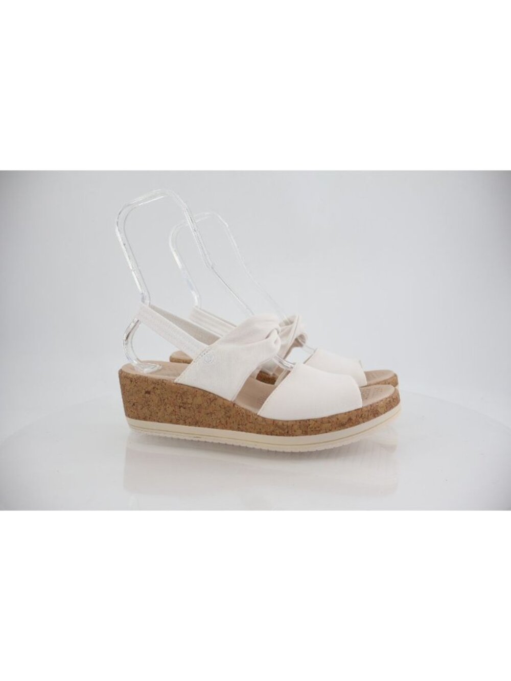 Bzees Women Remix Sandal Size 11 Wedge Heel Slip On WhiteTextile Casual Comfy